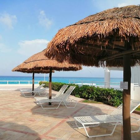 Confortable Depa En Condominio Frente Al Mar! Cancun Exterior photo