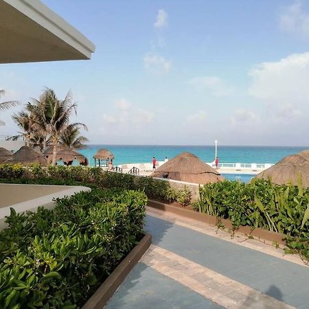 Confortable Depa En Condominio Frente Al Mar! Cancun Exterior photo